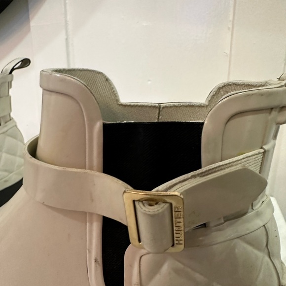 Hunter rain boots women’s size 8 - Picture 3 of 3